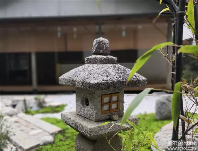 28日式庭院-石灯笼.jpg